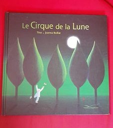 Le cirque de la Lune - Click to enlarge picture.