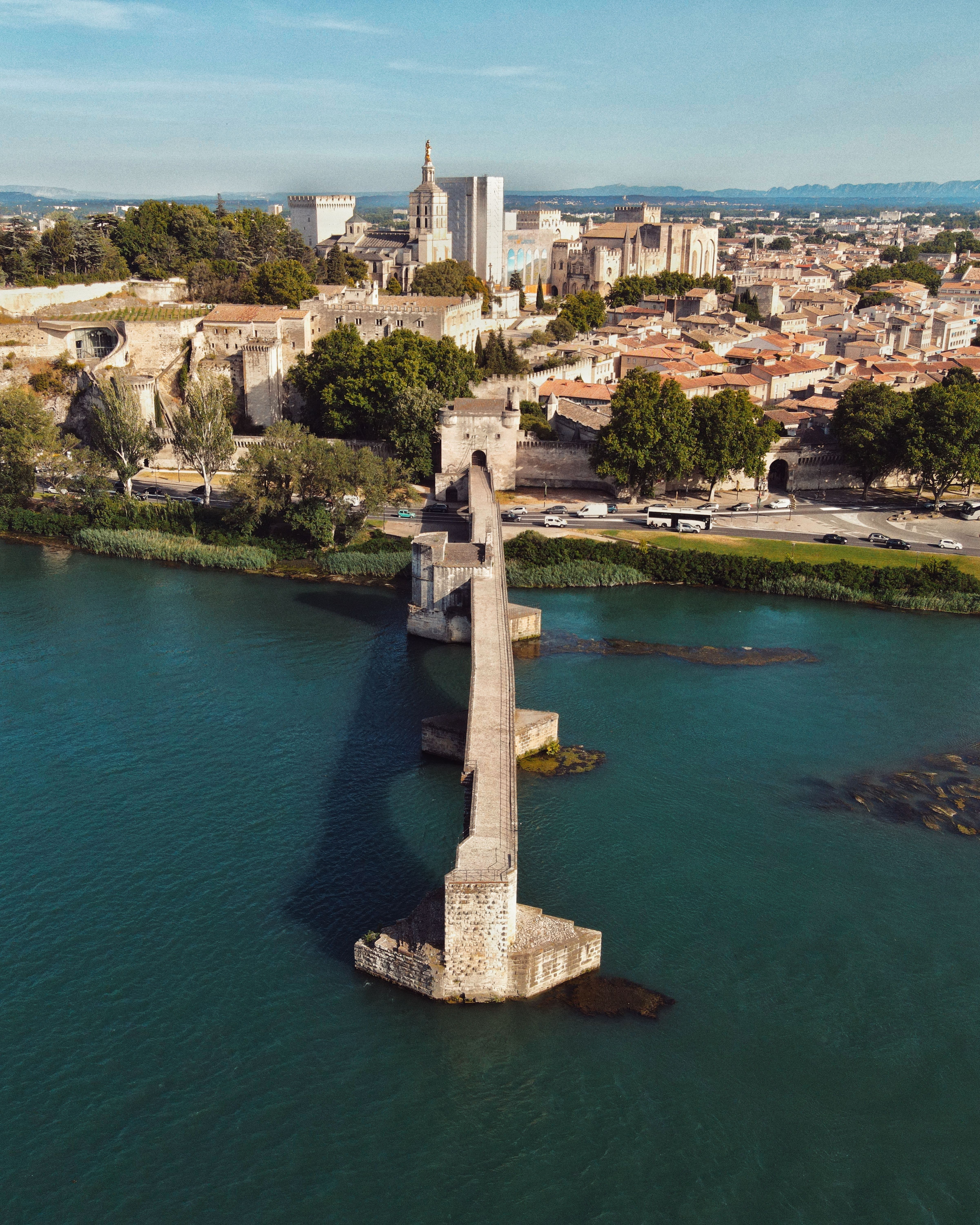 Trip to France: Discover Avignon!